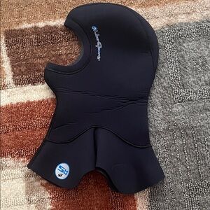 NeoSport Men's Black Rashguard Hood